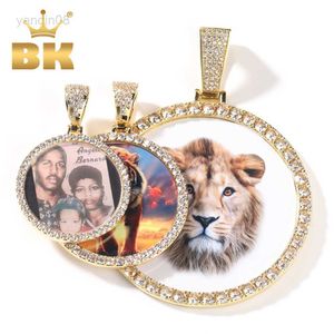 Colliers pendentifs THE BLING KING Oversize Large Round Custom Photo Pendentif Collier Graver Nom Iced Out CZ Hiphop Bijoux Mémoire Cadeaux HKD230712