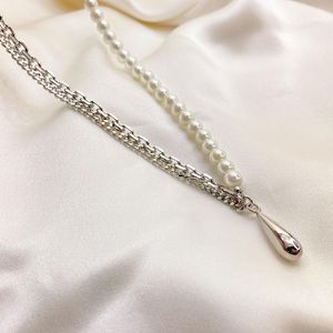 Hanger Kettingen The Fashion White Gold Glossy Water Drop Pearl Necklace Vrouwelijke Europese en Amerikaanse Retro Sieraden