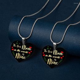 Hangende kettingen De moeder in de wereld is mijn inspirerende letter roestvrijstalen hart ketting sieraden voor mama cadeau