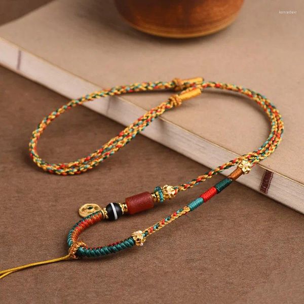 Collares colgantes Collar de escote tejido a mano tibetano Cuerda Cera de abejas Juego Buda Marca Thangka con cordón Accesorio étnico Joyas