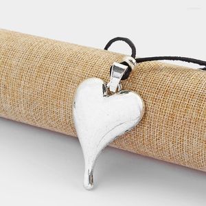 Hanger kettingen Tibetaans zilver grote abstract liefde hart ketting faux suede fluweel koord eenvoudig vintage vrouwen Jewellry cadeau