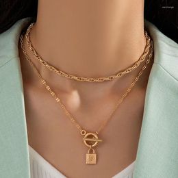 Collares colgantes ToCona Fashion Nicho Design Ot Hebilla Lock Multicapa Nacklace para la aleación geométrica de la mujer Dos clavículas