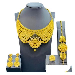 Collares colgantes Torques Conjuntos de collar para mujeres Dubai Africano Conjunto de joyas de oro Pendientes de novia Anillos Joyería nigeriana india Regalo DHJRN