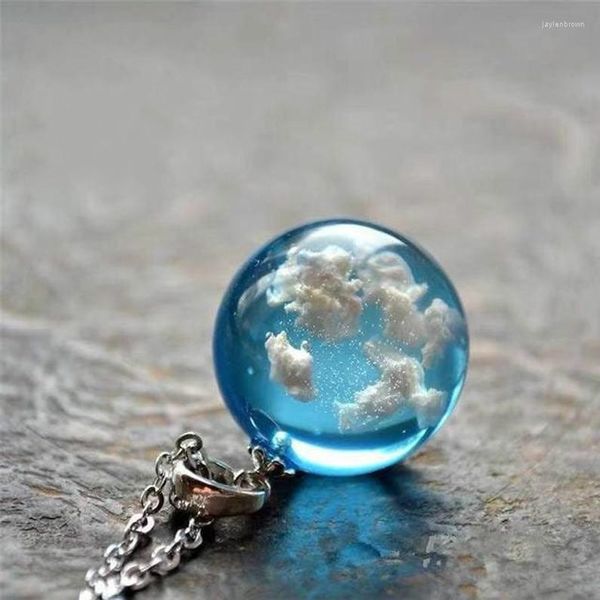 Pendentif Colliers Résine Transparente Boule Lune Collier Dames Bleu Ciel Blanc Nuage Chaîne De Mode Cadeau Bijoux En Gros