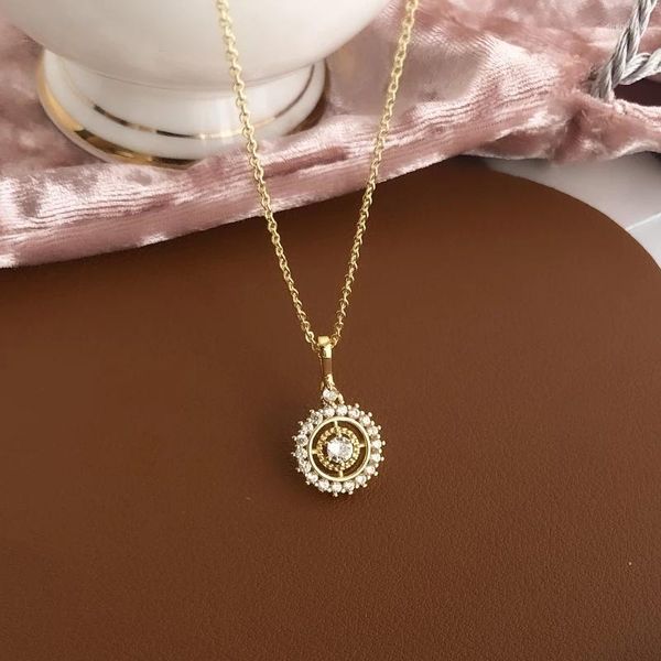 Colliers pendants Tendance Collier de couloir de couleur Gold Collite Collier pour fille pour filles Bijoux de fête DZ860