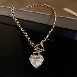 Pendentif Colliers Trendy Fine 14K plaqué or chanceux numéro 7 coeur serrure collier pour femmes fille T en forme de boucle chaîne bijoux AAA zircone 231011