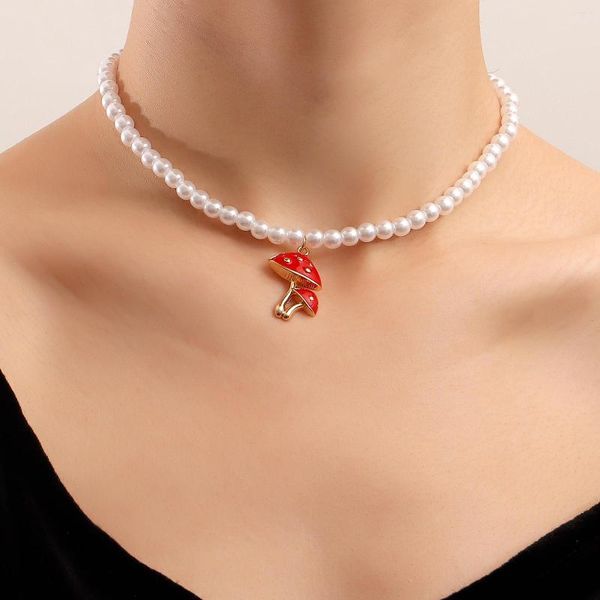 Collares colgantes de moda perla de imitación collar de setas rojas mujeres Simple creativo clavícula fiesta boda gargantillas joyería