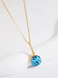 Pendentif Colliers Collier de dames à la mode fabriqué avec des cristaux d'Autriche pour les bijoux de fête féminine Fashion Square Bijoux Cadeaux pour femmes