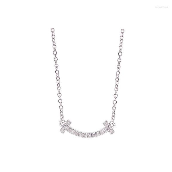 Pendentif colliers À la mode de luxe clair Zircon sourire pendentifs à breloque collier court pour femmes filles déclaration Chocker beau bijoux cadeau Dz113