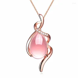 Hanger Kettingen Trendy Ketting Rose Goud Kleur Chokers Roze Opaal Synthetische Ross Quartz Hart Voor Vrouwen Meisjes Gift Drop Sieraden