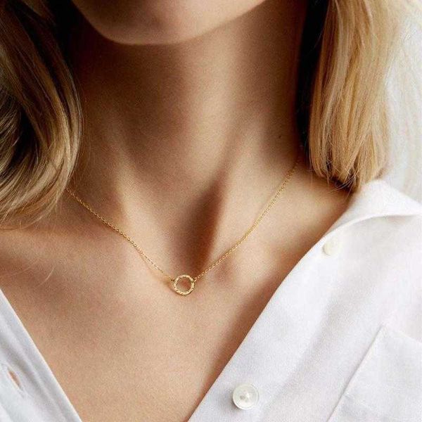 Colliers pendentifs haut de gamme délicat cercle collier ras du cou 14k plaqué or délicat pour les femmes bijoux en acier inoxydable bijoux