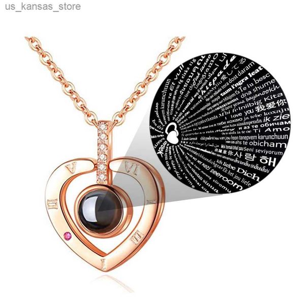 Colliers pendants Valentin Day Gift Photo Projection Collier Collier de projection en forme de coeur simple Collier Amour de l'anniversaire Mémoire de famille Gift240408