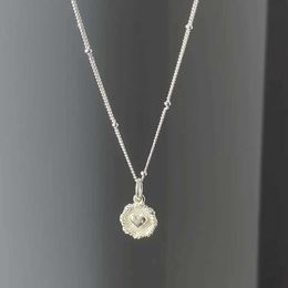 Colliers pendants ventiple 925 Collier de perle texturé en cas de coeur adapté aux femmes et aux filles avec des conceptions tridimensionnelles Double-lieux de bijoux w
