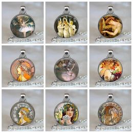 Pendentif Colliers Vintage Alphonse Mucha Art Photo À La Main En Verre Cabochon Déclaration Collier Créatif Bijoux Accessoires Pour Femmes