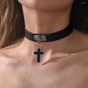 Colliers pendants vintage gothique noir croix pu collier en cuir rond