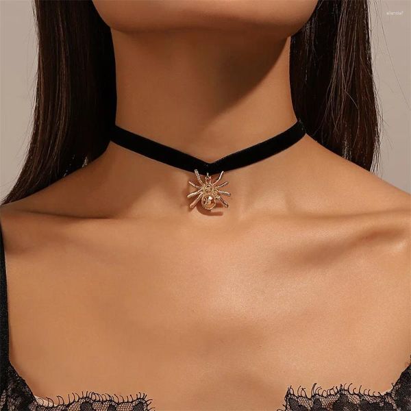 Collares colgantes Vintage Gothic Spider Velvet Collar para mujeres Punk Creativo Accesorios de joyería de Halloween al por mayor