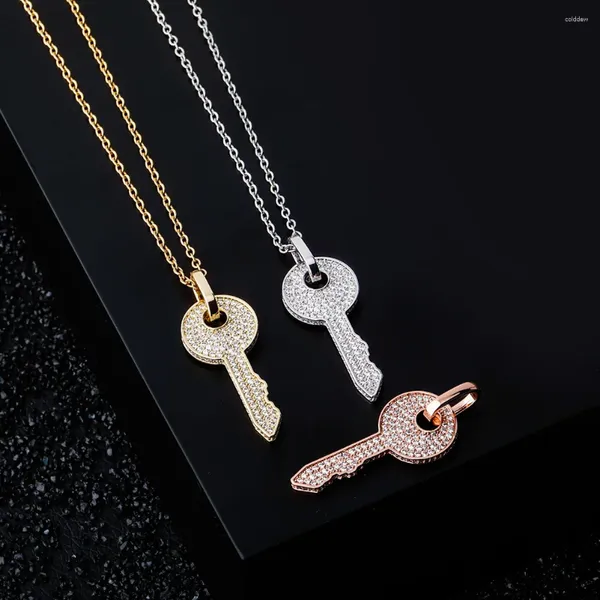 Pendentif Colliers Vintage Light Luxe Femme Hommes Strass Lover's Mode Clé Clavicule Chaîne Saint Valentin Cadeau Bijoux