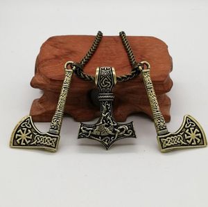 Collares colgantes Vintage Nordic Viking Rune Axe Retro Étnico Talismán Collar para hombres