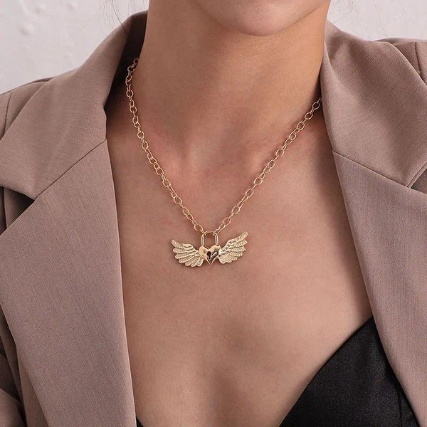 Pendentif Colliers Vintage Chaînes épaisses Angel Wing Heart Collier pour femmes Mode Géométrique Clavicule Party Bijoux