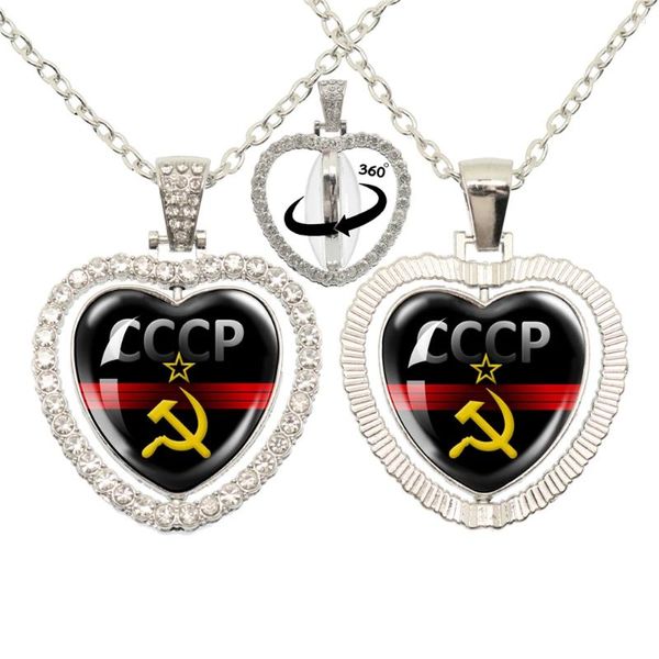 Collares colgantes Vintage URSS Insignias soviéticas Hoz Martillo Collar en forma de corazón CCCP Moda 360 grados Rotary Rhinestone Joyería