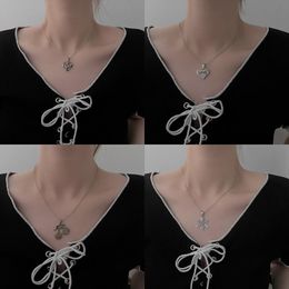 Hanger kettingen vsnow charmante titanium staal liefde hart vlinder bloemenbrief ketting voor vrouwen kersen metalen sieraden