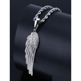 Pendentif Colliers États entiers Pendentif plume hautement explosif Micro plaqué Zircon véritable or Men039S Hiphop personnalité collier 9360 Dhruh