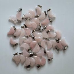 Colliers de pendentif en gros 50pcs 2022 Fashion Bonne qualité vendant du crescent de pierre naturelle Charmes de forme de forme de lune pour la fabrication de bijoux