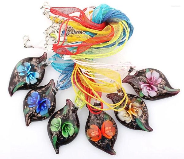 Pendentif Colliers En Gros 6pcs À La Main Murano Lampwork Verre Mélange Couleur S Fleur Fit Collier Thanksgiving Cadeau