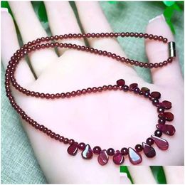 Hanger kettingen Groothandel Joursneige Natural Garnet Stone ketting Ronde kraal met regendruppelprinses Women Crystal Jewelry Drop Deli Otwps