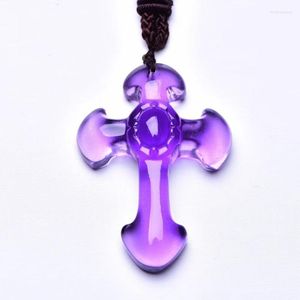 Pendentif Colliers En Gros Cristal Naturel Violet Sculpté À La Main Croix Fine Sculpture Mascotte Amulette Chanceux Corde Chaîne Collier