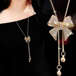 Colliers de pendentif en gros de nouveaux colliers de bijoux rétro de mode Féchets Longs Colliers de pendentif décoratif 2024 Q240430