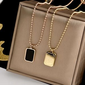 Pendentif Colliers avec 18 K Gold Geo Perles Chaînes Collier Femmes En Acier Inoxydable Bijoux Designer T Show Robe De Piste Rare INS Japon 231110