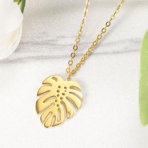 Colliers pendants femmes Fashion Monstera Charme en acier inoxydable Arbre feuille 2022 Hawaii Accessoires Cadeaux Collier Collier Femme Bffpendant Sidn2