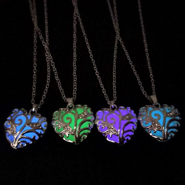 Collares pendientes Mujeres Hombres Joyería Bohemia Piedra luminosa Corazón Gema Collar Luz de noche Resplandor en la oscuridad Fiesta de Halloween Regalo