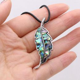 Pendentif Colliers Femmes Collier Naturel Abalone Shell Feuille Forme Corde Chaîne Pour Hommes Bijoux À La Mode Cadeau 50x15mm