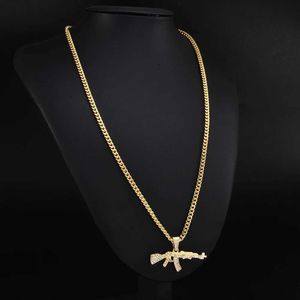 Hanger kettingen dames mode ketting 2022 pistool kruis hanger kristallen waterdiamanten ketting ketting dames punk keten sieraden cadeau s24522