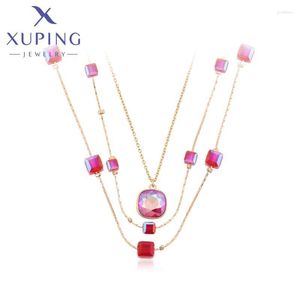 Hangende kettingen xuping sieraden aankomst mode vierkant luxe stijl kristallen ketting van gouden kleur voor lady a00859752 -landengodgodl22