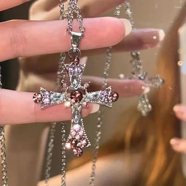 Collares colgantes Y2K Zircon Cross Necklace Pink Purple Love Heart para mujeres Joyería gótica Party Girls Accesorios 2024