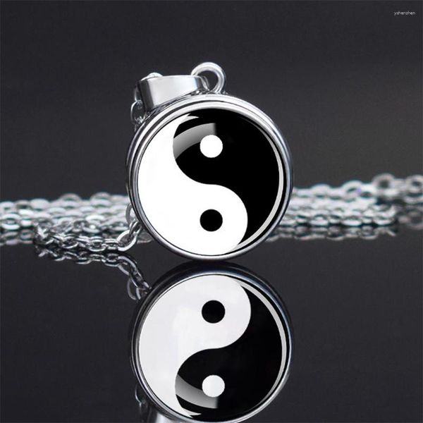 Hanger Kettingen Yin Yang Knop Ketting Taichi Zwart En Wit Glas Cabochon Boeddha Modieus Aantrekkelijk Neutraal Cadeau