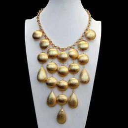 Colliers pendants Yygem 26 mm Coin 23x38 mm en larme festonnecklace perle brossée plaquée en or pour femmes collier de déclaration de bijoux 240419