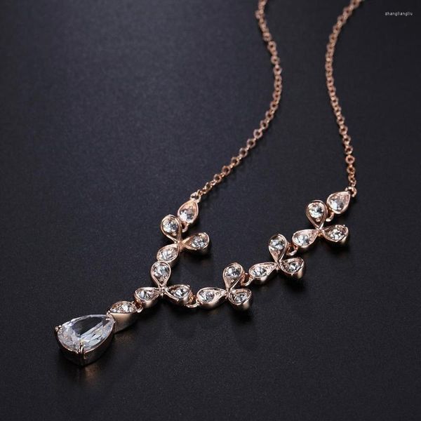 Pendentif Colliers Zhouyang Crystal Collier de mariage pour femmes Top Qualité Zyn135 Élégant Rose Gold Couleur Bijoux Autrichien