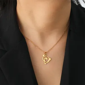 Pendentif Colliers ZMZ 2023 Europe / US Mode Mignon Note musicale Coeur Forme Collier d'amour Cadeau pour maman / petite amie Bijoux de fête