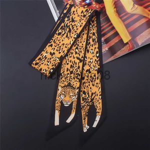 Pendentif Foulards 2022 Designer Femmes Soie Skinny Foulard Animal Print Nouveauté Femelle Foulards De Cheveux Cravate Ruban Sac Foulards Sergé Cou Band x0904