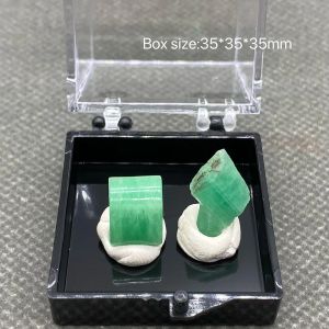 Pendentifs 100% naturel vert émeraude minéral gemgrade cristal spécimens pierres et cristaux cristaux de quartz + boîte 3.5 cm