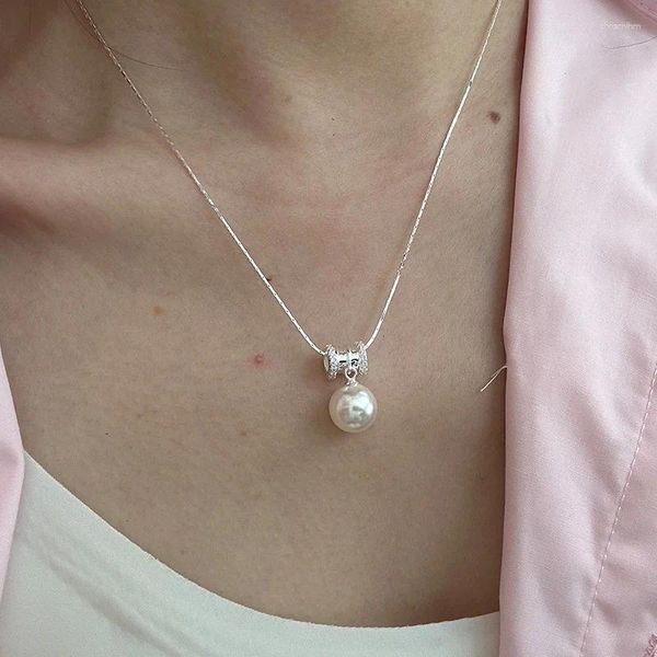 Colgantes Collar de cintura bárbaro pequeño con diamantes de lujo ligeros de plata de ley 925 para mujer con diseño minimalista Collar de perlas de golondrina