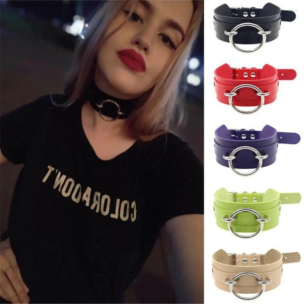 Pendantes Rock de cuero negro Gótico Punk Punk Harajuku Collar Collar gótico 2024 Big Round Chocker Bondage Cosplay Joyería de fiesta