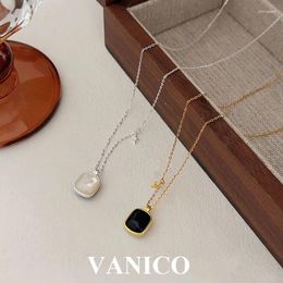 Pendants Black Onyx and White Shell Pearl Pendnat Collier Sterling Silver Rectangle Double côté pierre de naissance de pierre de naissance pour les femmes