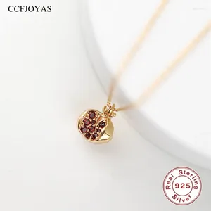 Pendentifs CCFJOYAS S925 en argent Sterling Vintage rouge grenade pendentif collier pour les femmes lumière de luxe fête de mariage bijoux accessoires