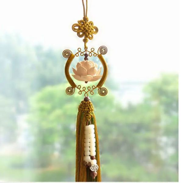 Pendants Style Chinese Boxwood Lotus suspendu SAFE RETROMEVEW MIRROIR CAR PINDANTE