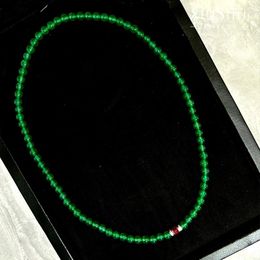 Pendentifs de style chinois Chalcédoine vert 925 Collier d'agate impérial perlé argenté avec des billes de millet de 6 mm pour un haut de gamme